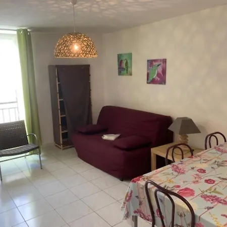 F2 Avec Wifi Au 1er Etage Sans Ascenseur, Proche Centre, Capacite 4 Pers., Animaux Interdits - Fr-1-415-128 Le Mont-Dore